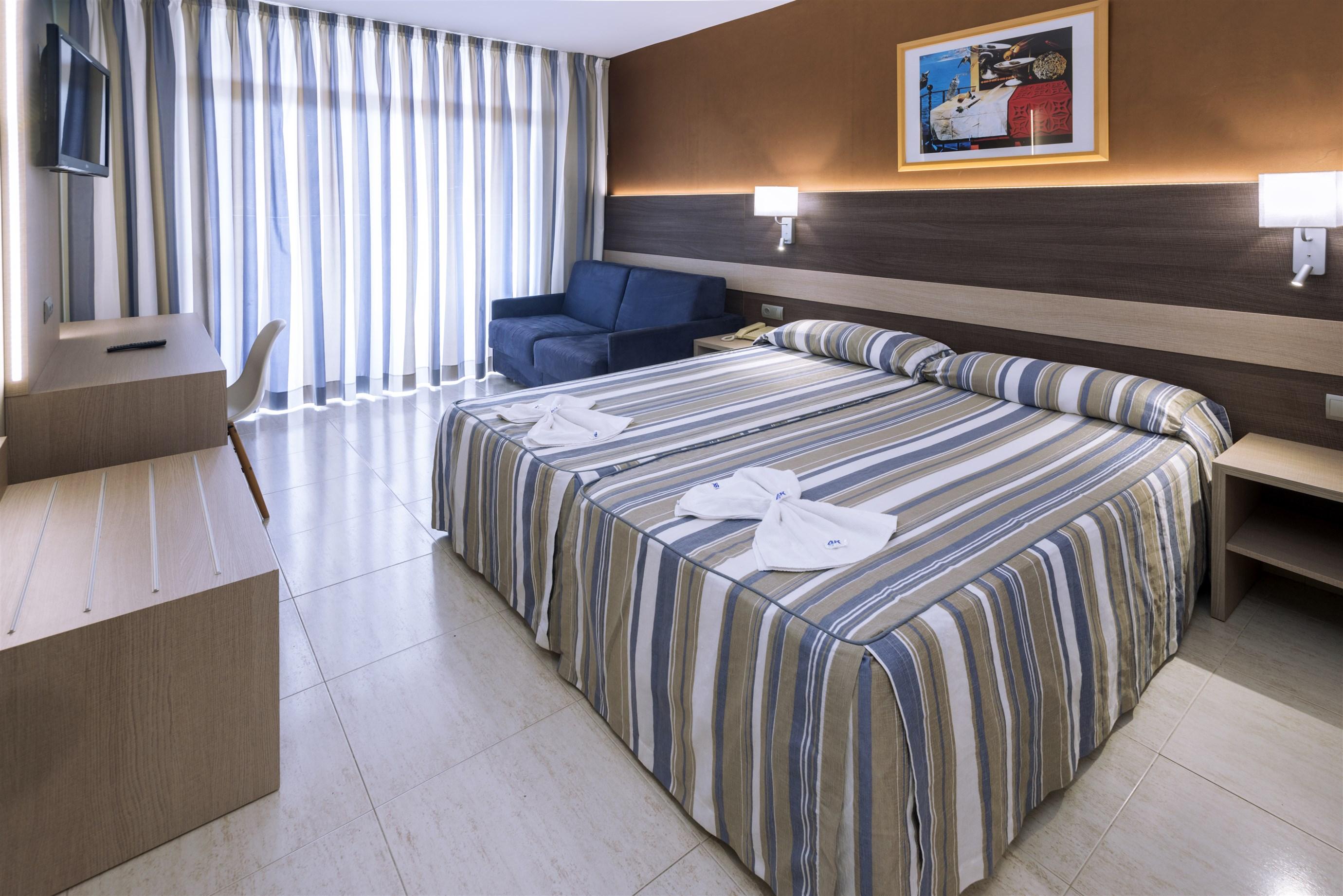 4R Gran Regina Hotel Salou Bagian luar foto