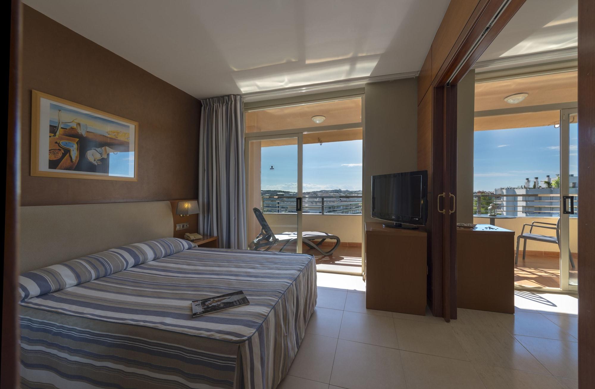 4R Gran Regina Hotel Salou Bagian luar foto